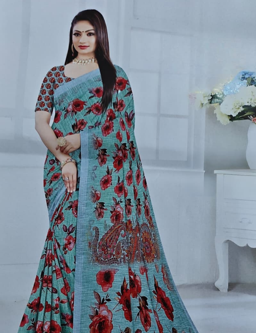 Elegant Floral Paisley Printed Saree with Tassel Design