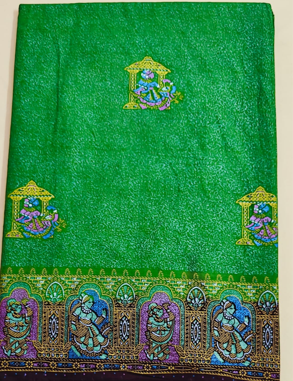 Vibrant Green Traditional Motif Soft Cotton Saree