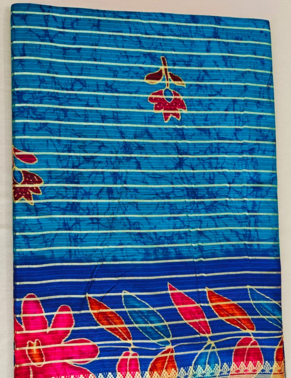 Green and Red Floral Print Soft Silk Sari