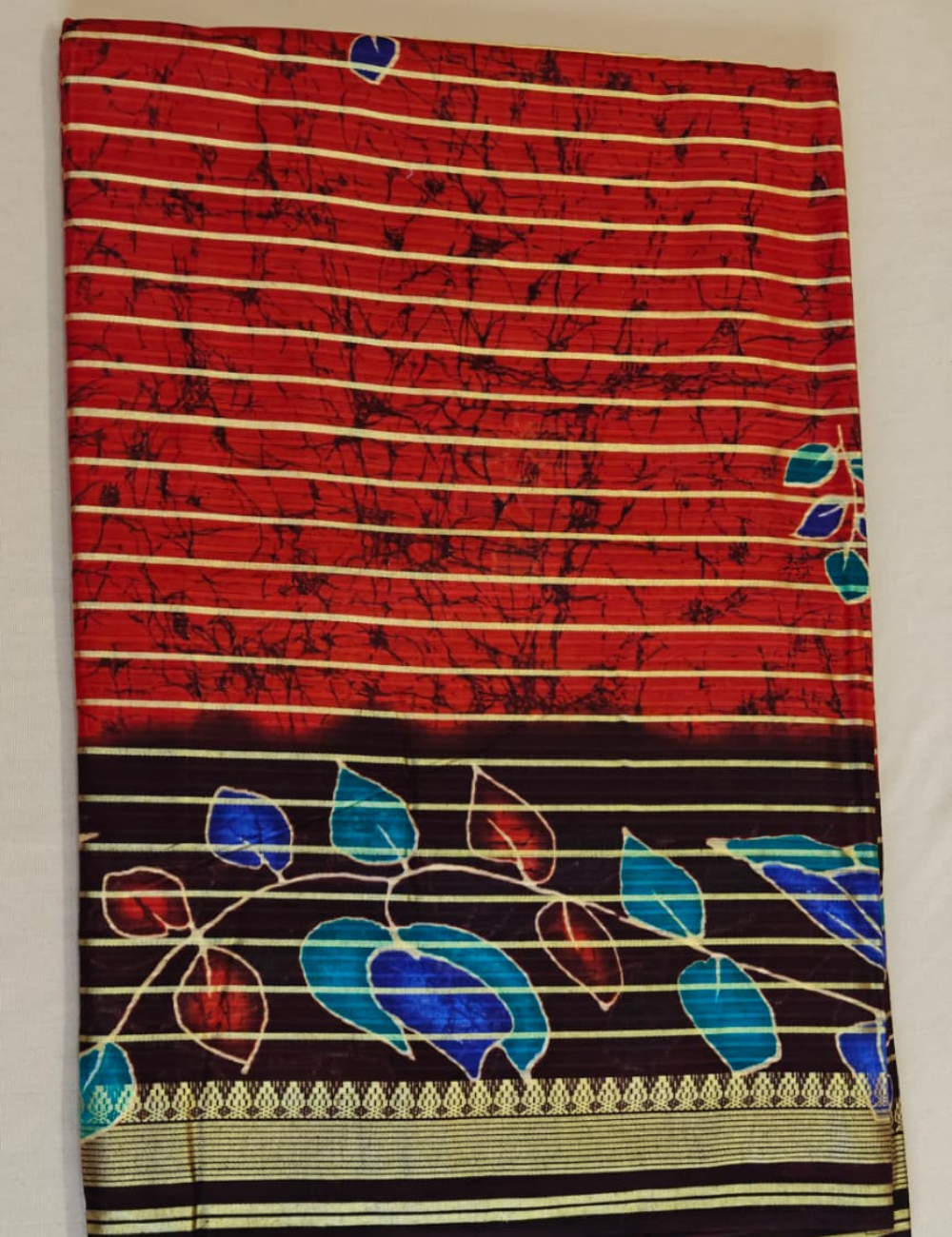Red and Dark Brown Abstract Leaf Print Soft Silk Sari